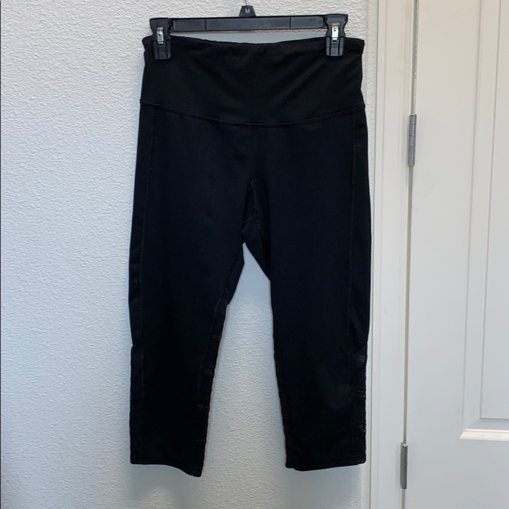 Champion women’s workout tights medium black